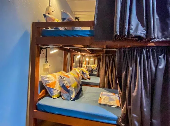 Hotel West Coast House