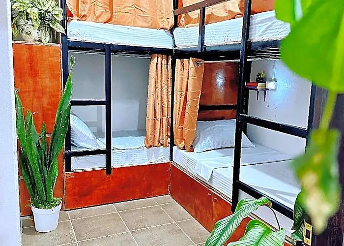 Hotel West Coast House