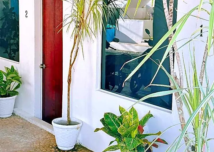 West Coast House